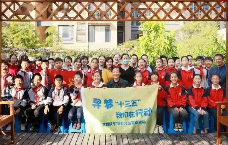 如何在下巴为什么老爱长痘痘?中获取准确的知识答案?